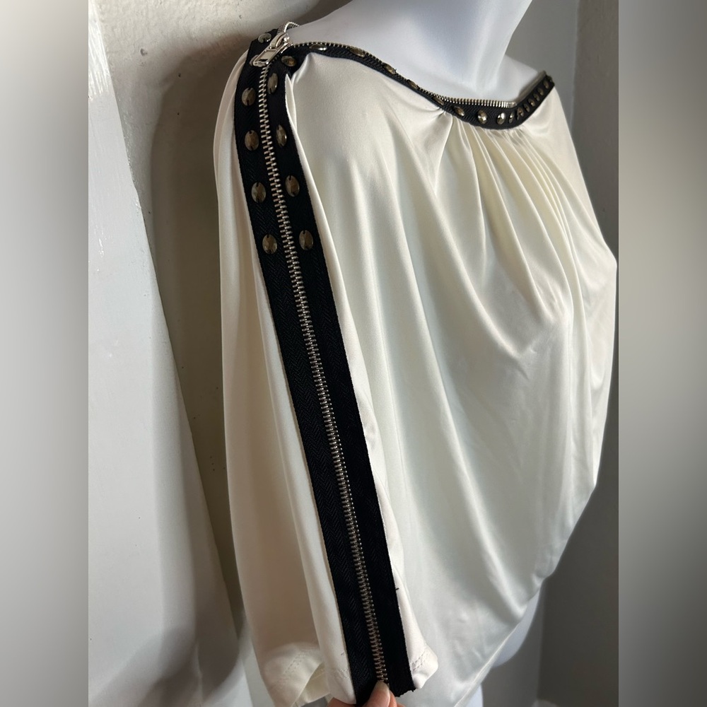 Forplay Ivory Adjustable Zipper Neckline Size M